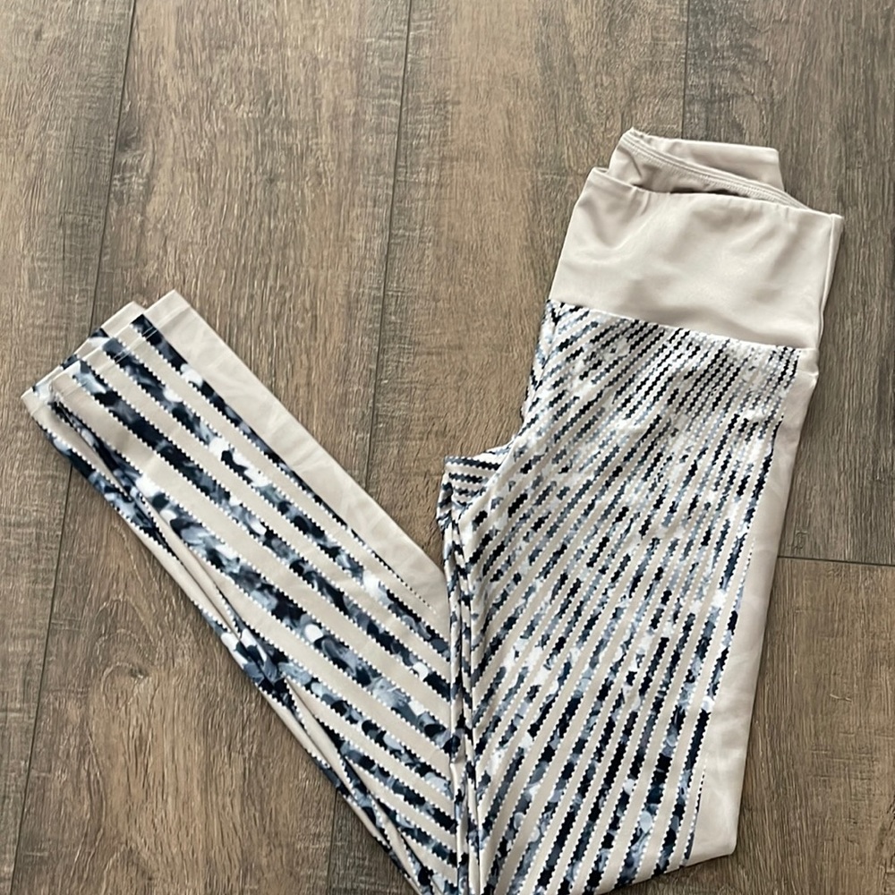 Gold sheep leggings